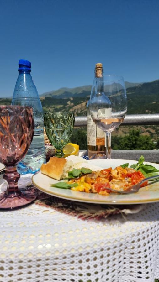 Deghceni Clubhouse Hotel Dilijan Bagian luar foto