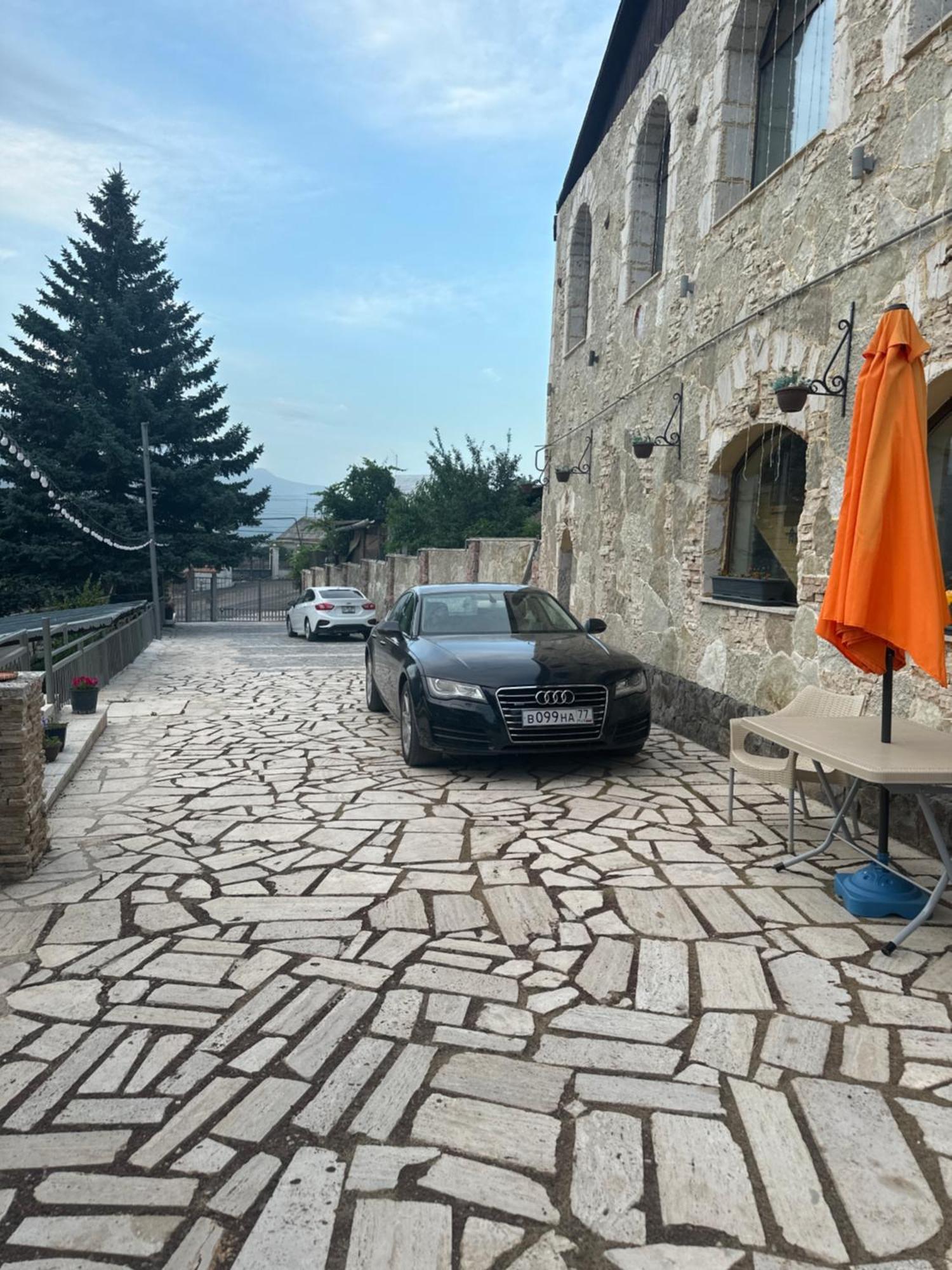 Deghceni Clubhouse Hotel Dilijan Bagian luar foto