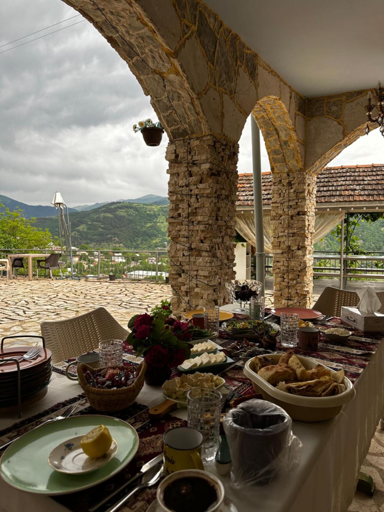 Deghceni Clubhouse Hotel Dilijan Bagian luar foto