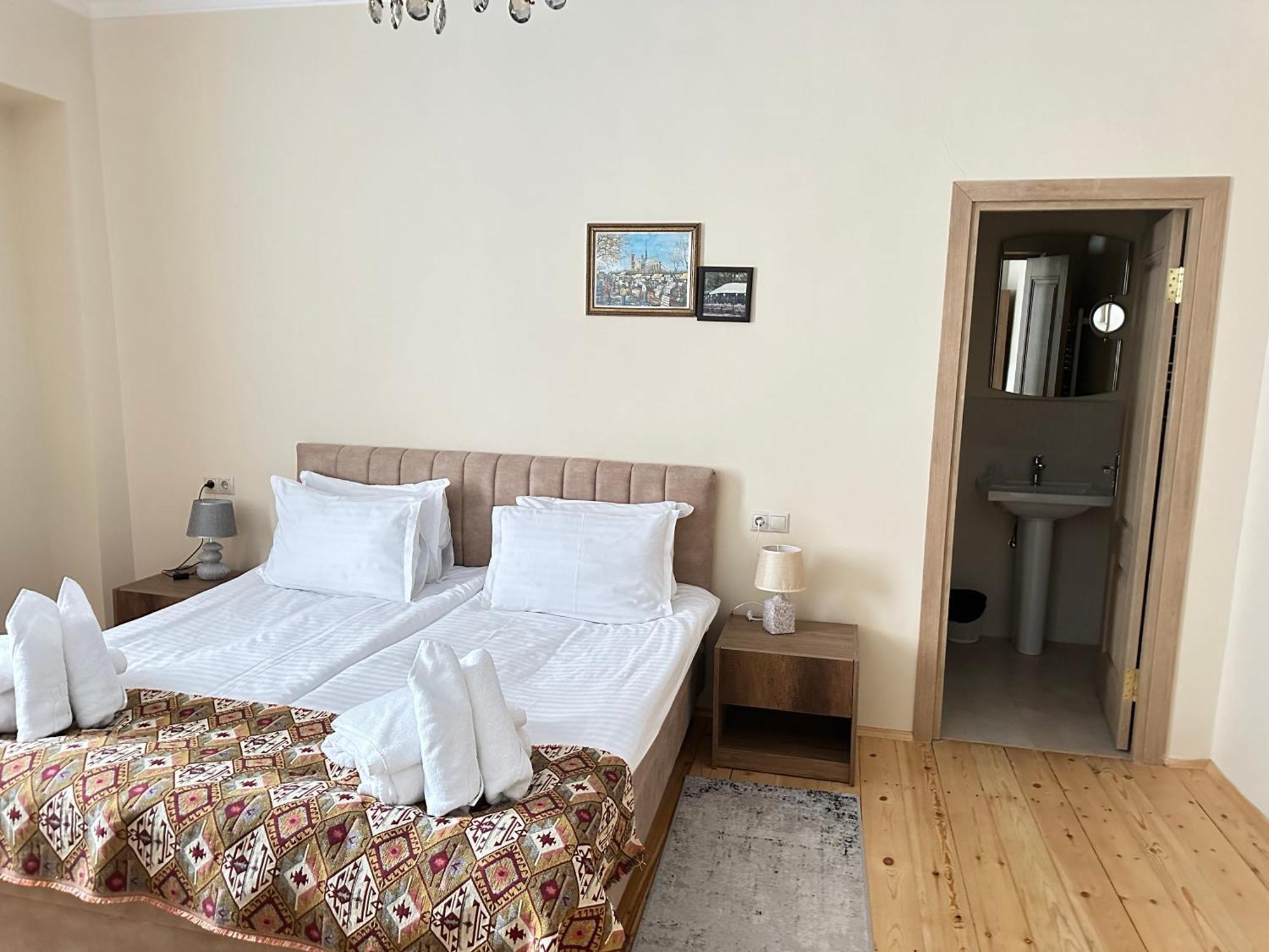 Deghceni Clubhouse Hotel Dilijan Bagian luar foto